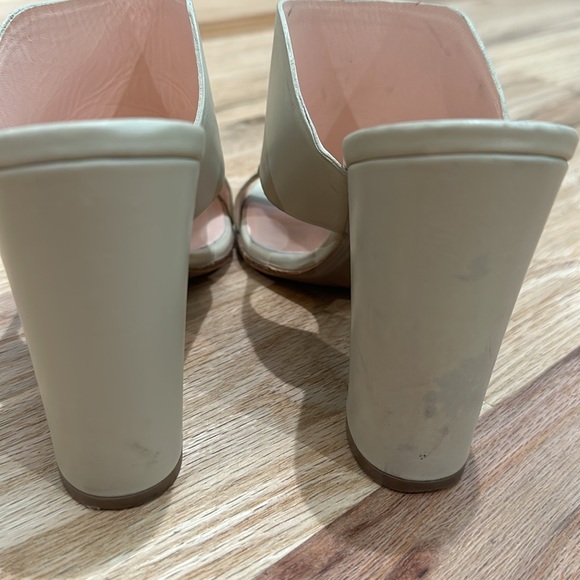 Versace heels size 38 - Picture 3 of 8
